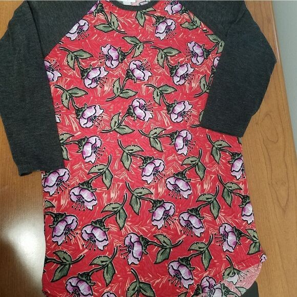 Lularoe XXS top. Red with purple flowers. 3/4 grey sleeves. - Picture 1 of 5